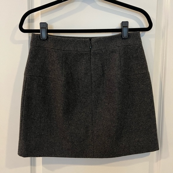 J.Crew Charcoal Gray Mini Skirt, Size 2 - Picture 2 of 3